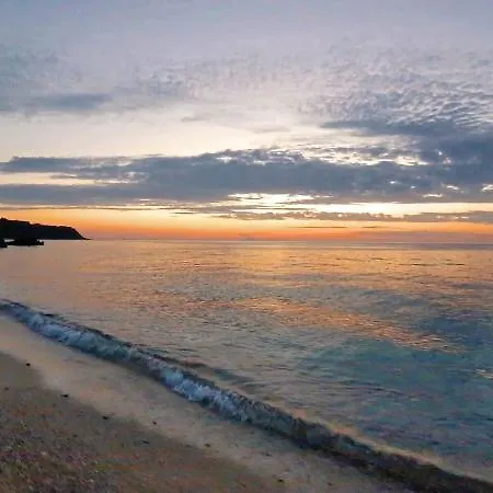 Hotel Baia Paraelios 3*