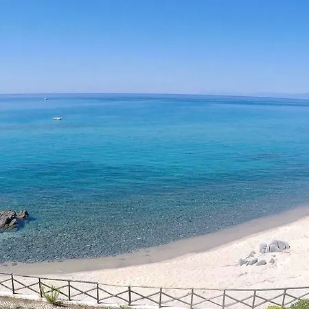 Baia Paraelios Parghelia