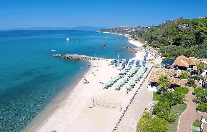 Baia Paraelios Hotell 3*