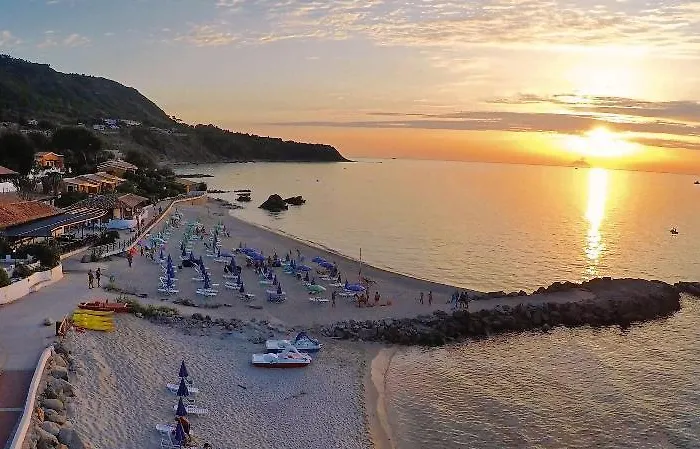 Hotell Baia Paraelios