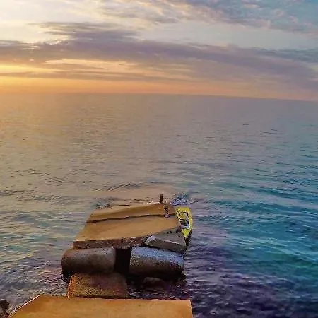 호텔 Baia Paraelios 3*