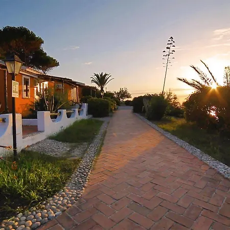 Baia Paraelios Hotel