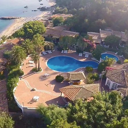 Baia Paraelios Hotel 3*