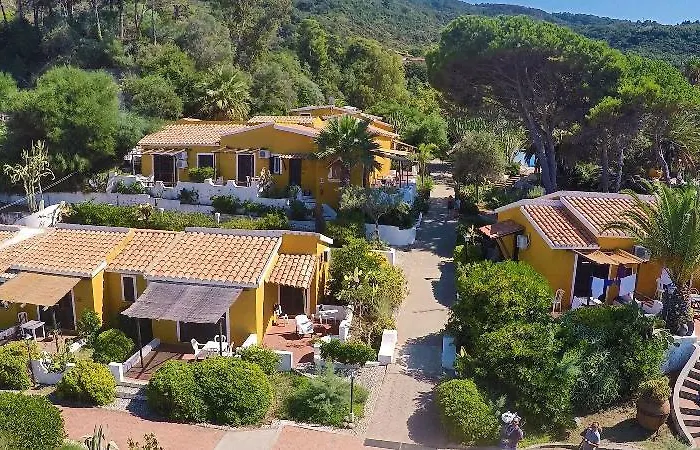 Szálloda Baia Paraelios