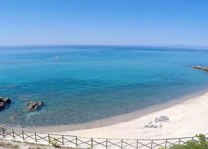 Baia Paraelios Parghelia